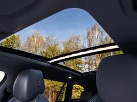 Volkswagen Passat thumbnail 35