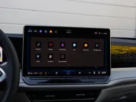 Volkswagen Passat thumbnail 41