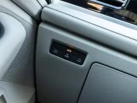 Volkswagen Passat thumbnail 57
