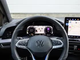 Volkswagen Golf thumbnail 34