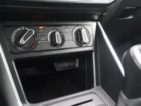 Volkswagen Polo thumbnail 27
