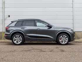 Audi Q6 e-tron thumbnail 3
