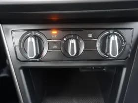 Volkswagen Polo thumbnail 26
