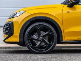 Volkswagen T-Roc thumbnail 24