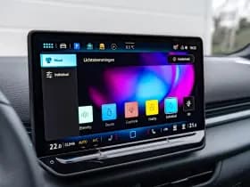 Volkswagen T-Roc thumbnail 45