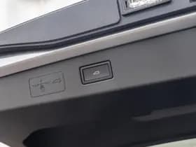 Volkswagen T-Roc thumbnail 17