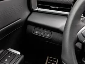 Volkswagen T-Roc thumbnail 29