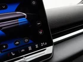 Volkswagen T-Roc thumbnail 35