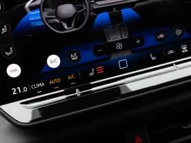 Volkswagen T-Roc thumbnail 36