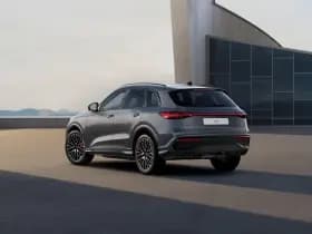 Audi Q5 thumbnail 2
