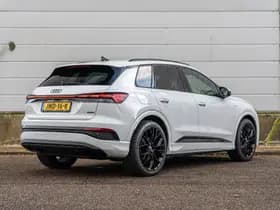 Audi Q4 e-tron thumbnail 2