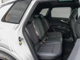 Audi Q4 e-tron thumbnail 14