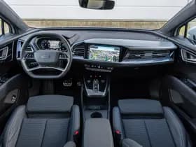 Audi Q4 e-tron thumbnail 5