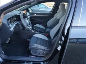 Volkswagen Golf thumbnail 19