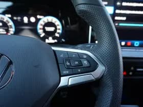 Volkswagen Golf thumbnail 26