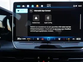 Volkswagen Golf thumbnail 28