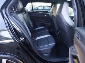 Volkswagen Golf thumbnail 34