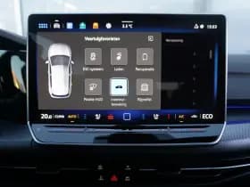 Volkswagen Golf thumbnail 44