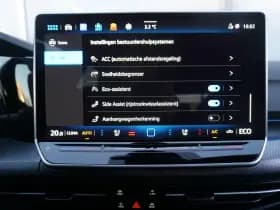 Volkswagen Golf thumbnail 52