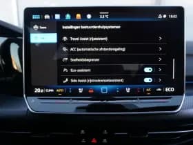 Volkswagen Golf thumbnail 55