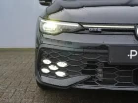Volkswagen Golf thumbnail 9
