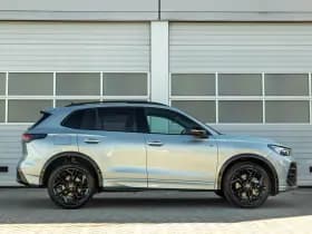 Volkswagen Tiguan thumbnail 3