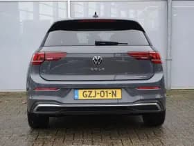 Volkswagen Golf thumbnail 11