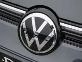 Volkswagen Golf thumbnail 30