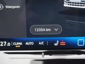 Volkswagen Golf thumbnail 49