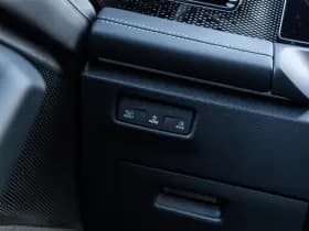 Volkswagen Tiguan thumbnail 49