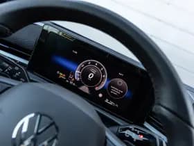Volkswagen T-Roc thumbnail 23