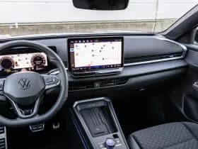 Volkswagen T-Roc thumbnail 33