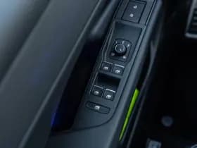 Volkswagen T-Roc thumbnail 34
