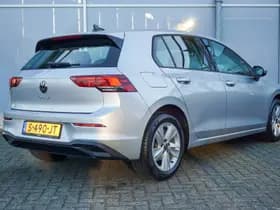 Volkswagen Golf thumbnail 2