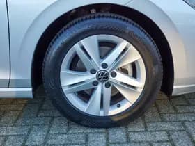 Volkswagen Golf thumbnail 13