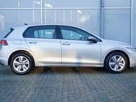Volkswagen Golf thumbnail 3
