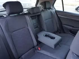 Volkswagen Golf thumbnail 34