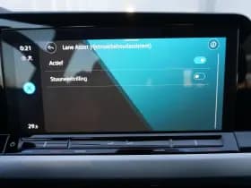 Volkswagen Golf thumbnail 48