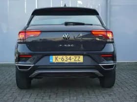Volkswagen T-Roc thumbnail 11