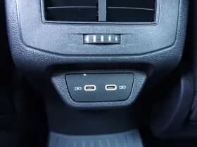 Volkswagen T-Roc thumbnail 35