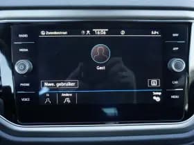 Volkswagen T-Roc thumbnail 50