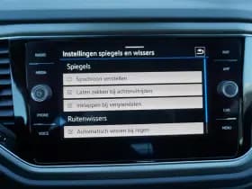 Volkswagen T-Roc thumbnail 58