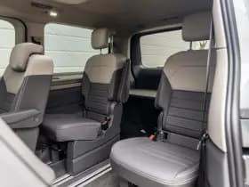 Volkswagen Multivan thumbnail 18