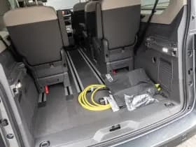 Volkswagen Multivan thumbnail 19