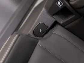 Volkswagen Multivan thumbnail 25