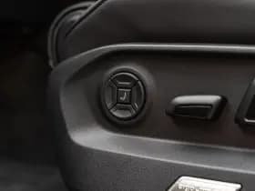 Volkswagen Touareg thumbnail 15