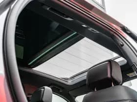 Volkswagen Touareg thumbnail 22