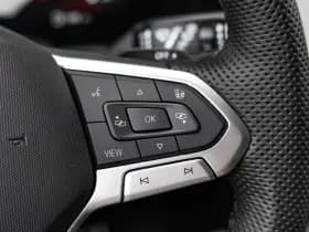 Volkswagen Touareg thumbnail 37