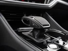 Volkswagen Touareg thumbnail 41