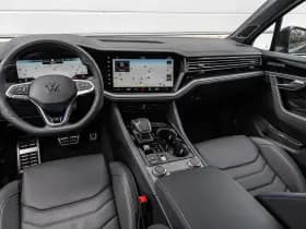 Volkswagen Touareg thumbnail 44